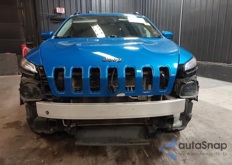 2018 Jeep Cherokee Latitude 4X4 z USA, uszkodzony, nr VIN 1C4PJMCX0JD598614